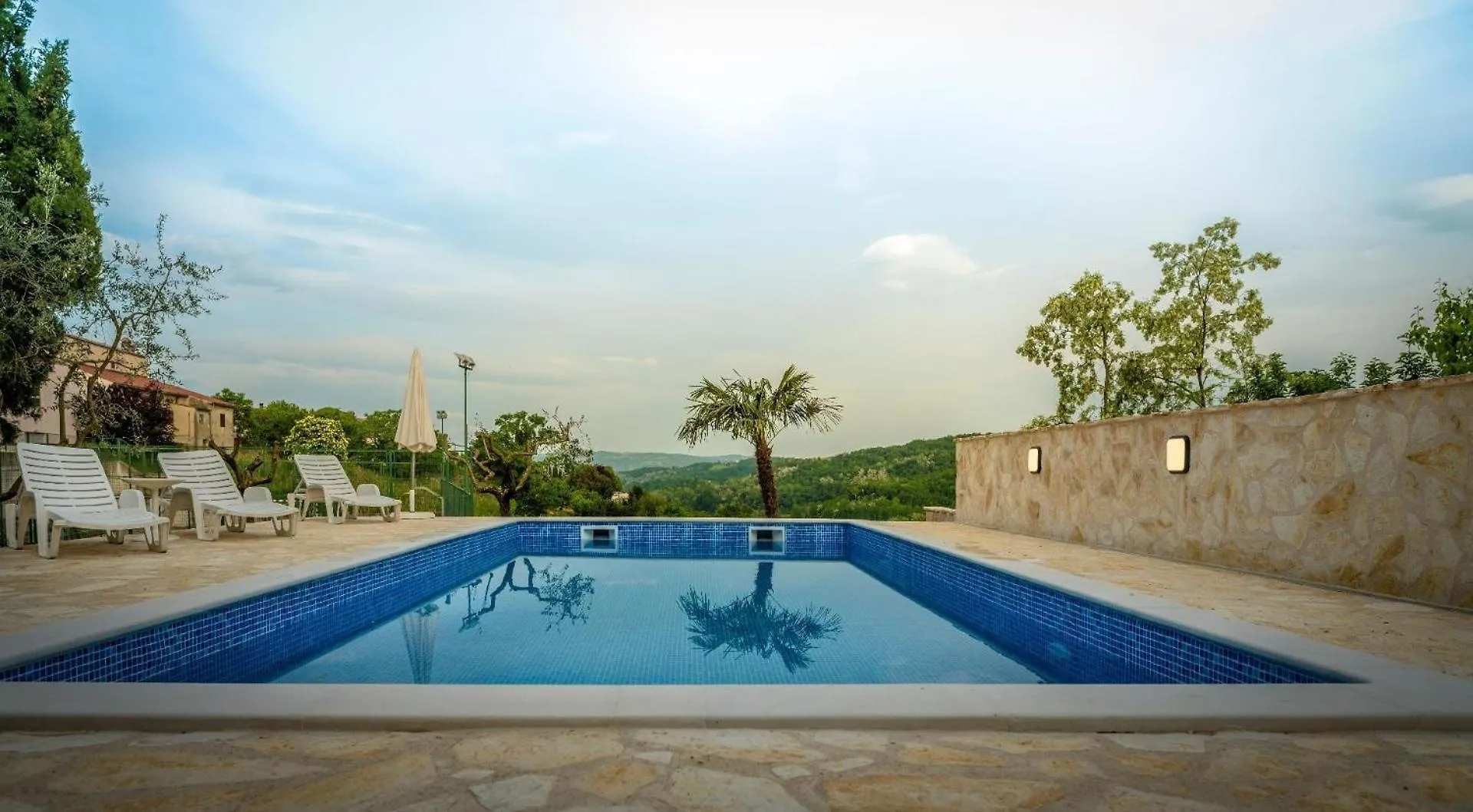 Hébergement de vacances Wunderschoen Eingerichtete Villa Mit Pool Und Garten Vižinada
